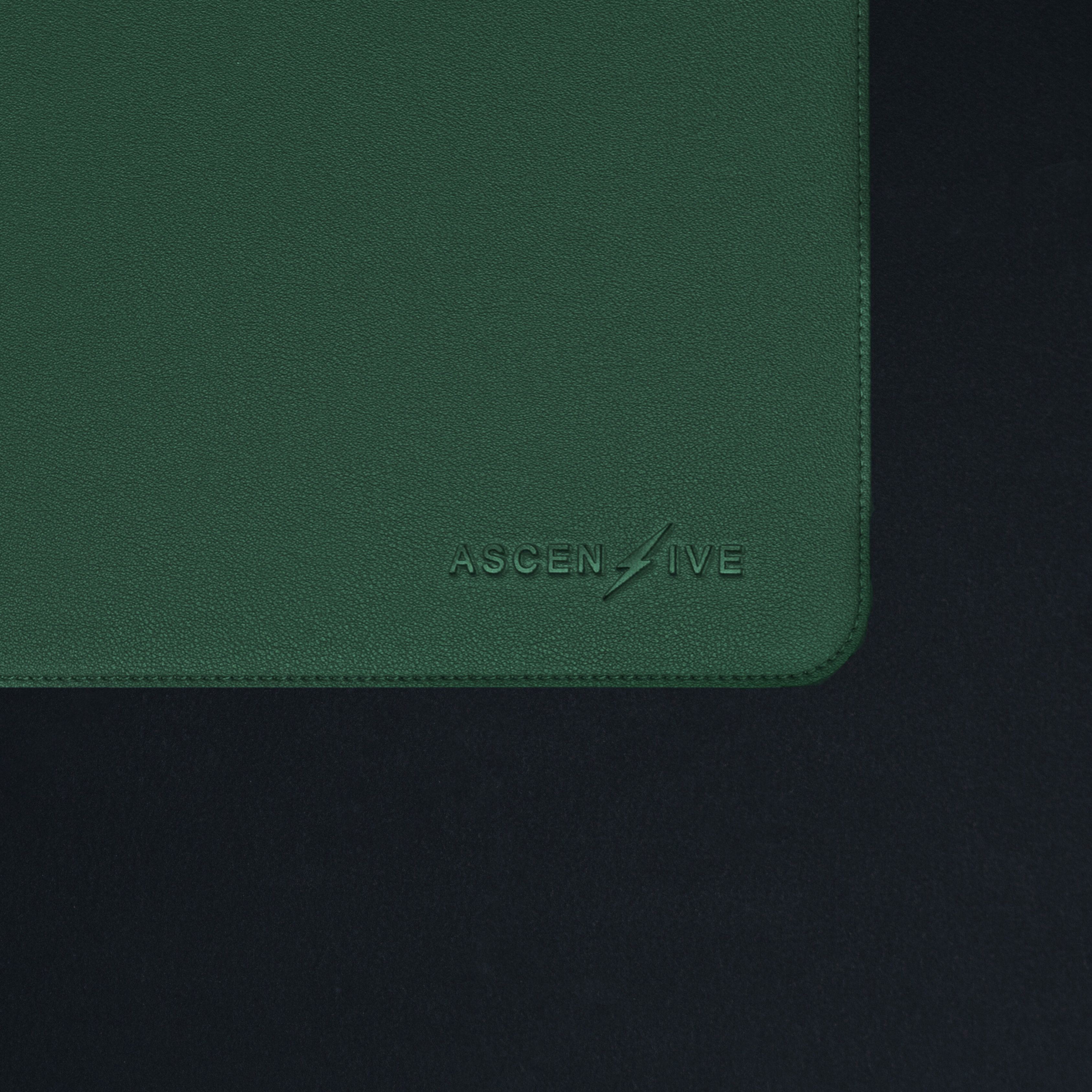Produktbild Desk Pad in Sage Green Motivation: "Work Like Hell" Logo Close